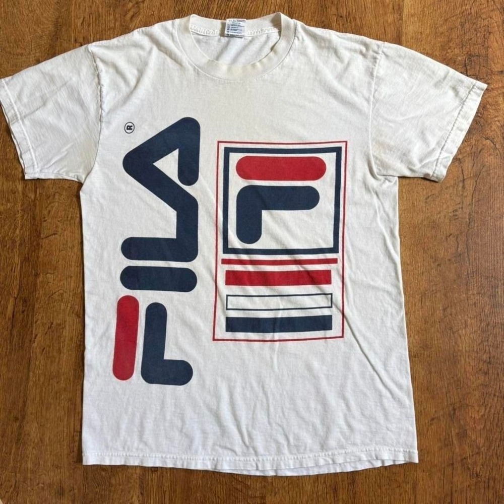 White Cream FILA cotton T-shirt with bold red and blue graphic, flaws on photos